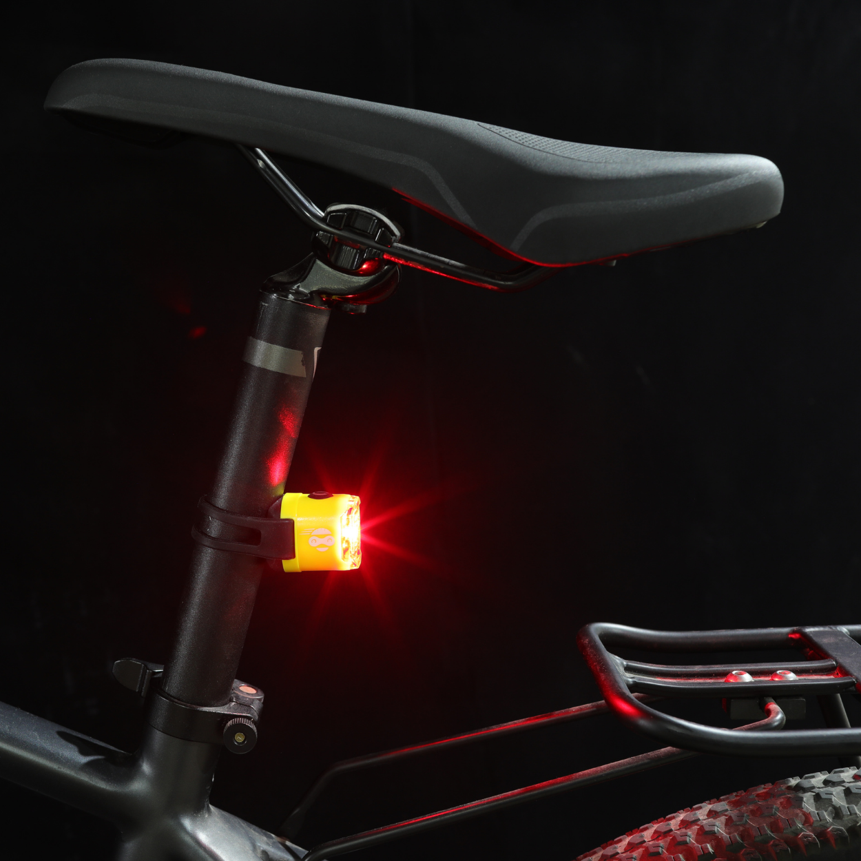 Kinder Fahrradlicht Set Tila Nano mit Rücklicht – Lila Gelb